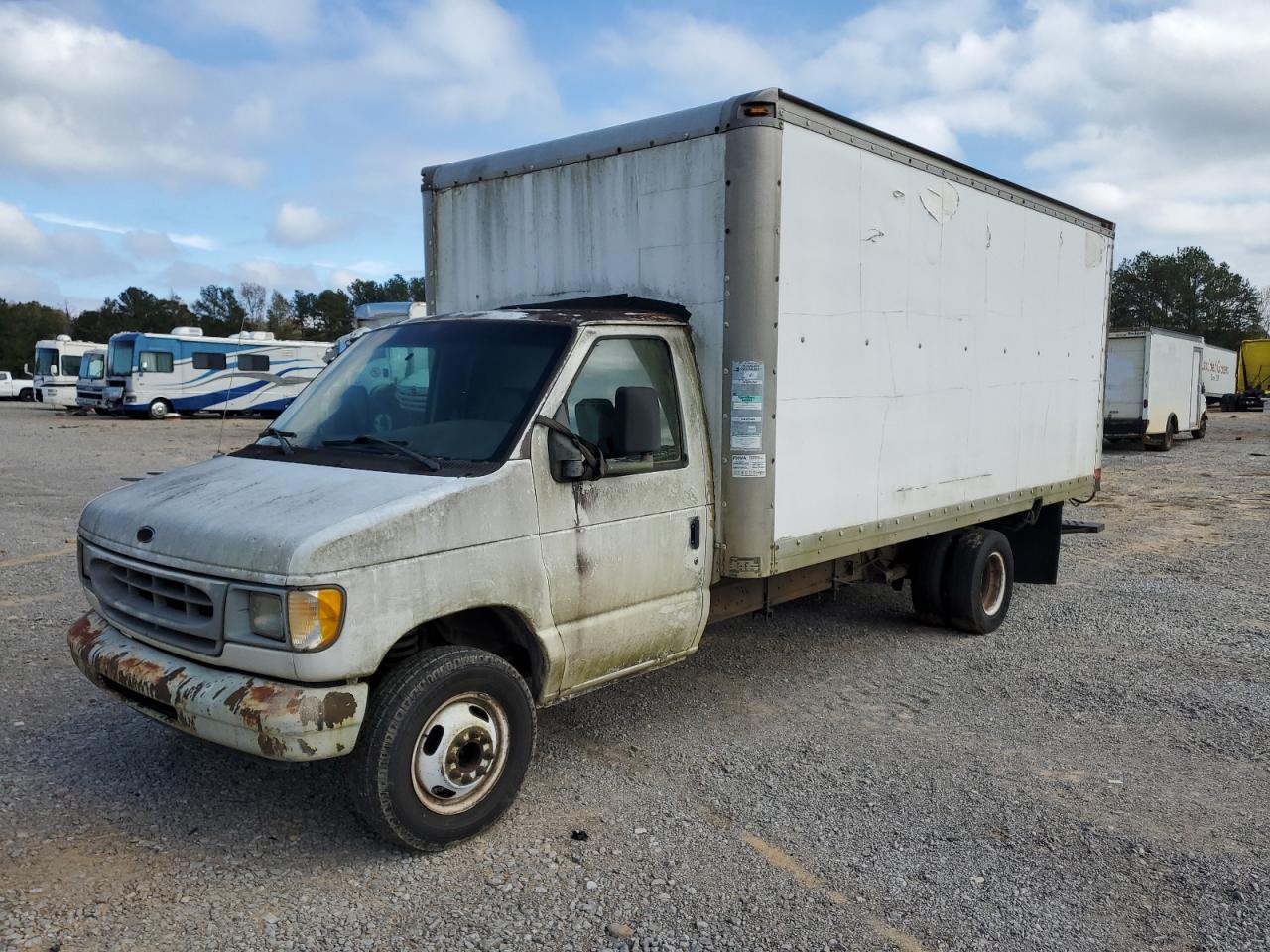 Lot #2972408400 2000 FORD F-350 SUPE