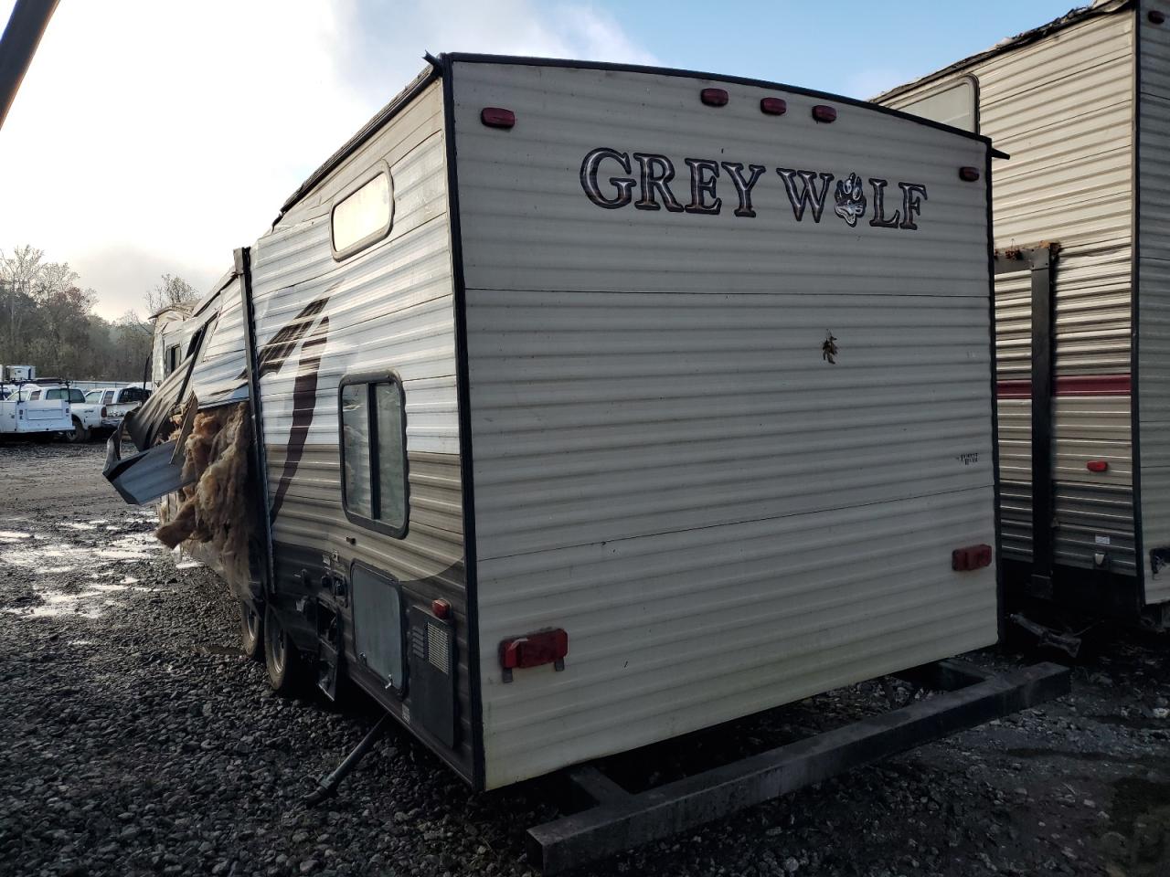 Lot #2970004925 2016 GREY WOLF