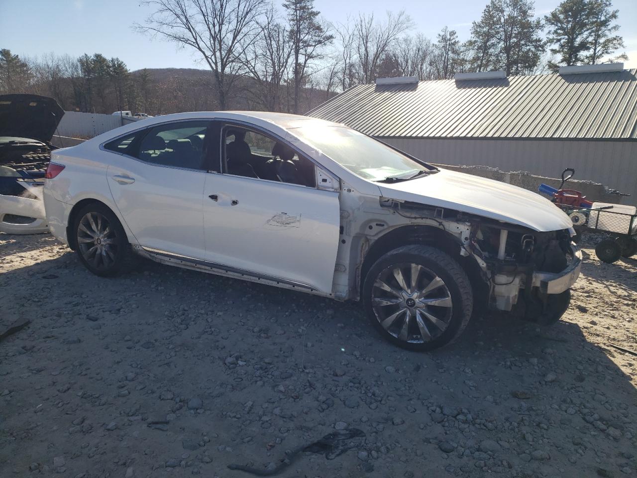 Lot #3045677635 2013 HYUNDAI AZERA GLS