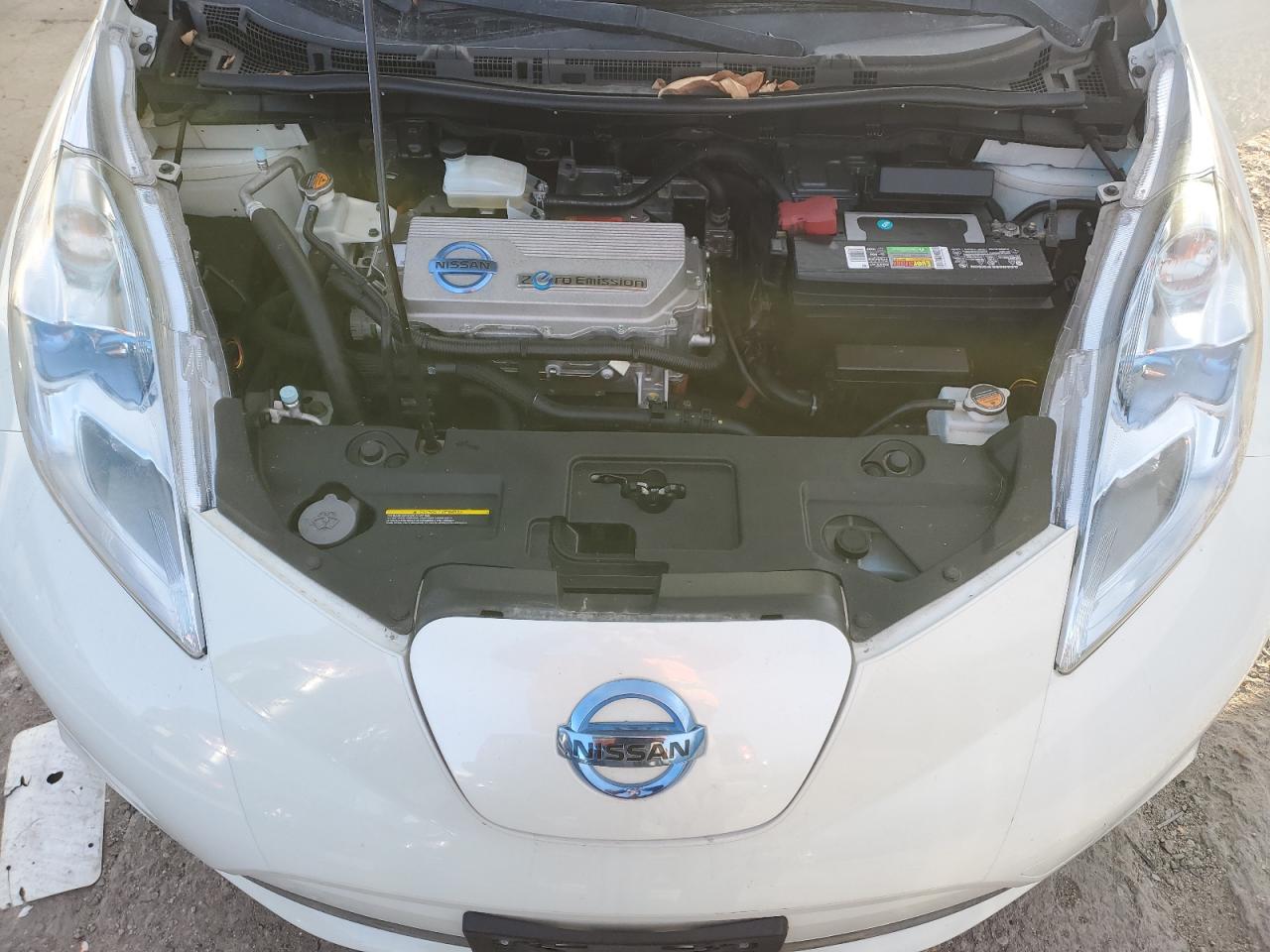 Lot #2986431182 2012 NISSAN LEAF SV