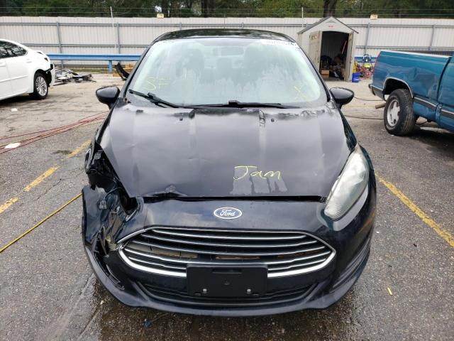 VIN 3FADP4BJ6HM110558 2017 FORD FIESTA no.5