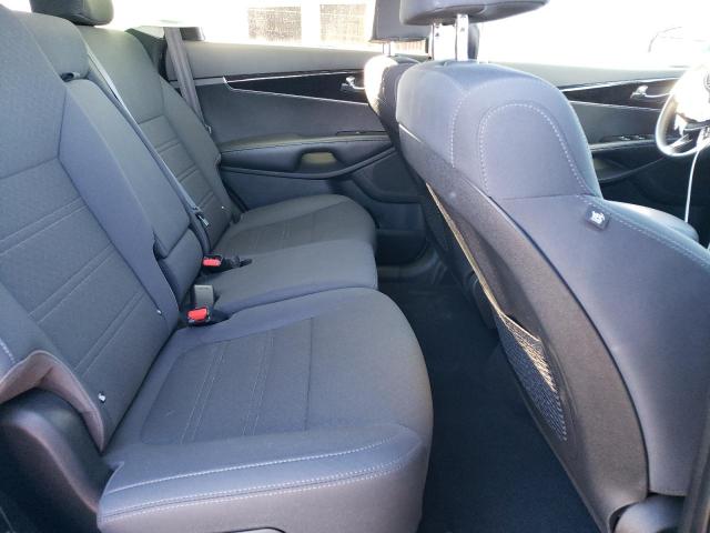 2019 KIA SORENTO LX - 5XYPGDA52KG584037
