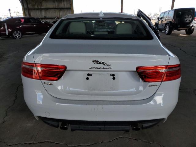 2018 JAGUAR XE - SAJAR4FX2JCP27244