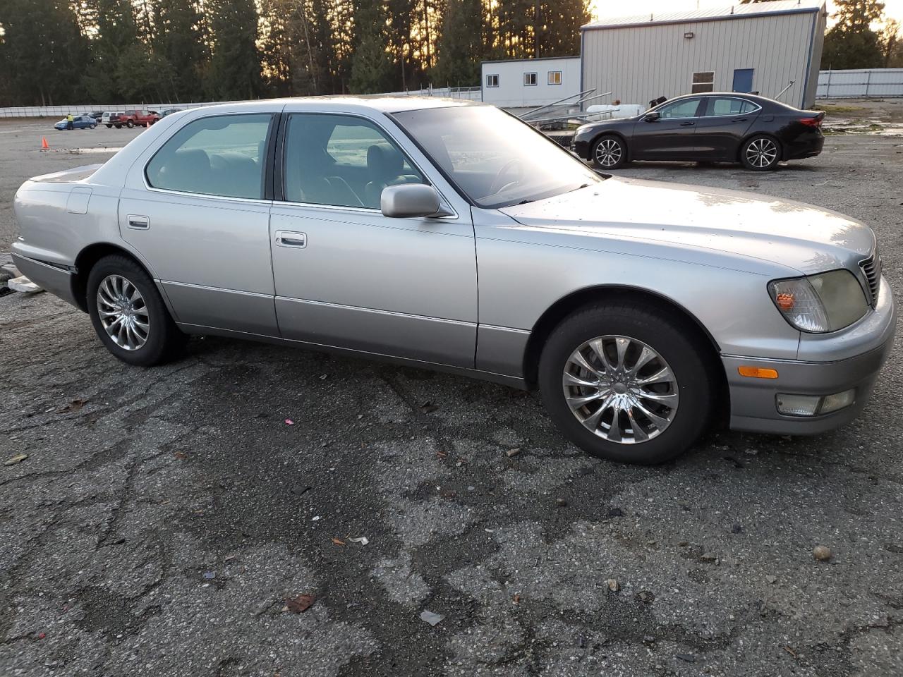 Lot #2996166448 1999 LEXUS LS 400