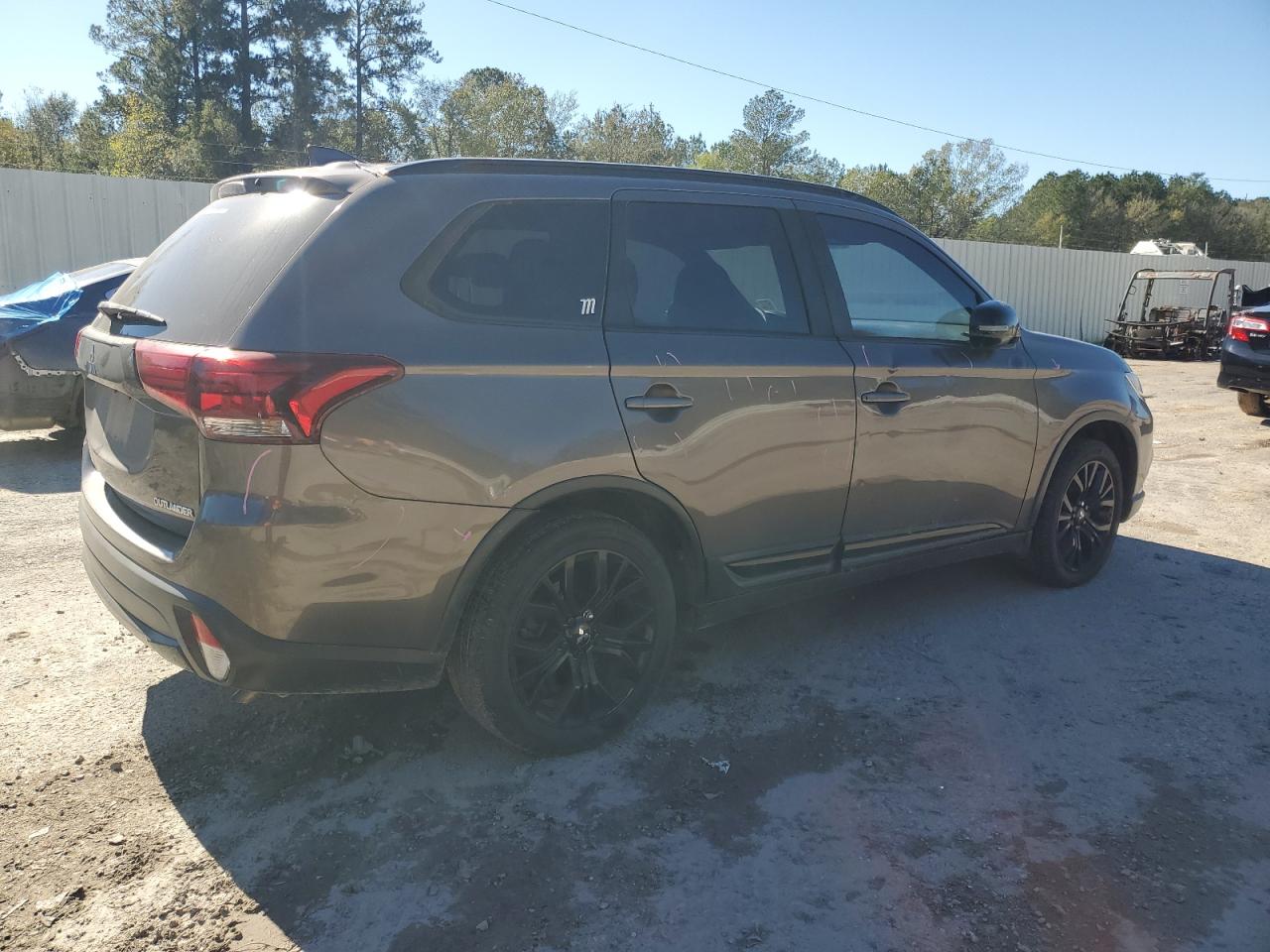 Lot #3028521947 2018 MITSUBISHI OUTLANDER