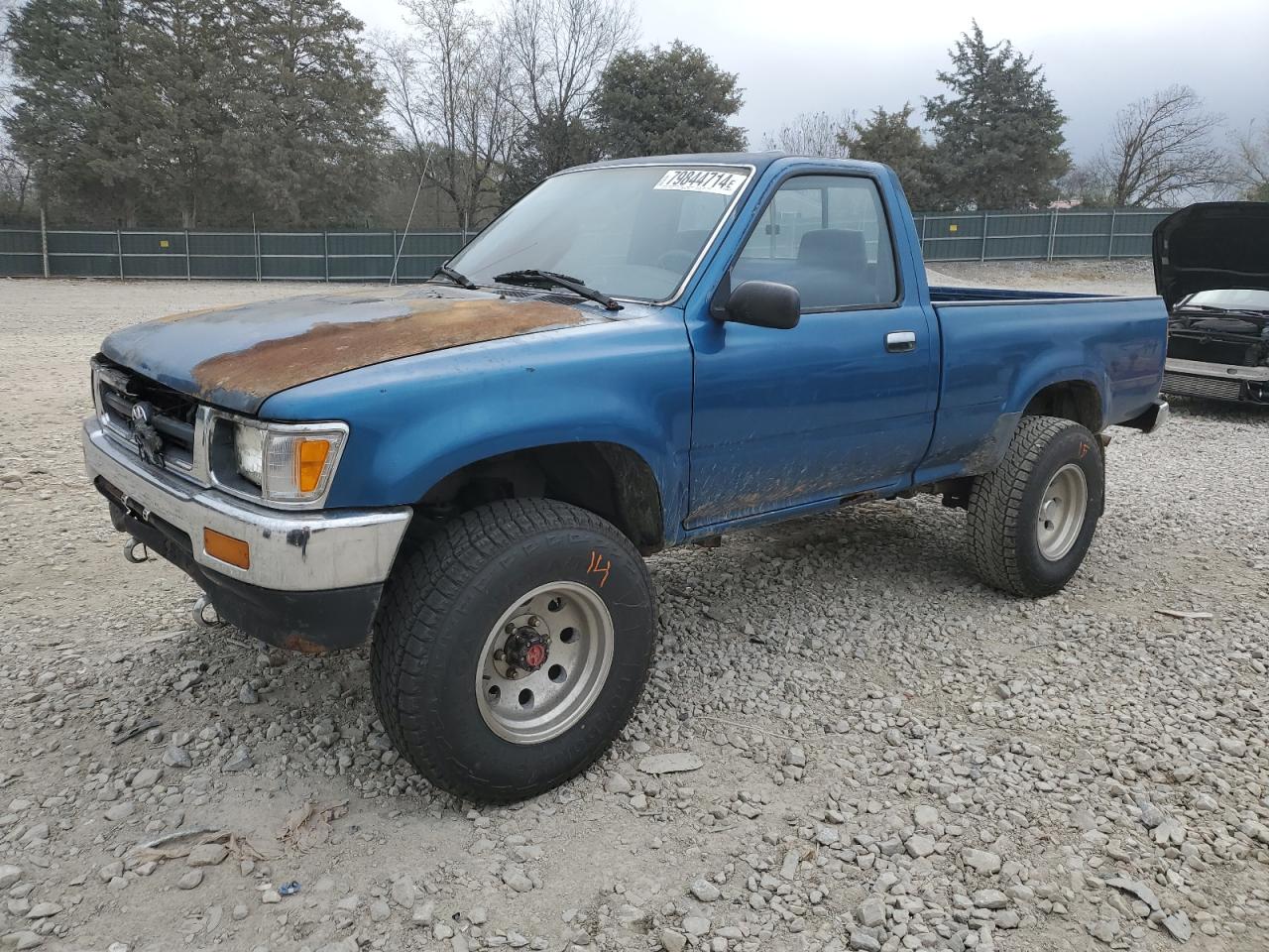 Lot #2979411610 1994 TOYOTA PICKUP 1/2