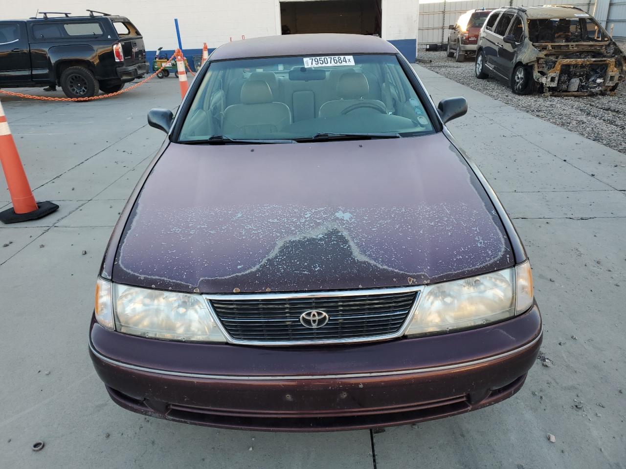 Lot #2955151847 1998 TOYOTA AVALON XL