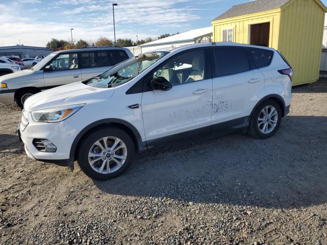 VIN 1FMCU9GD6HUD67533 2017 Ford Escape, SE no.1