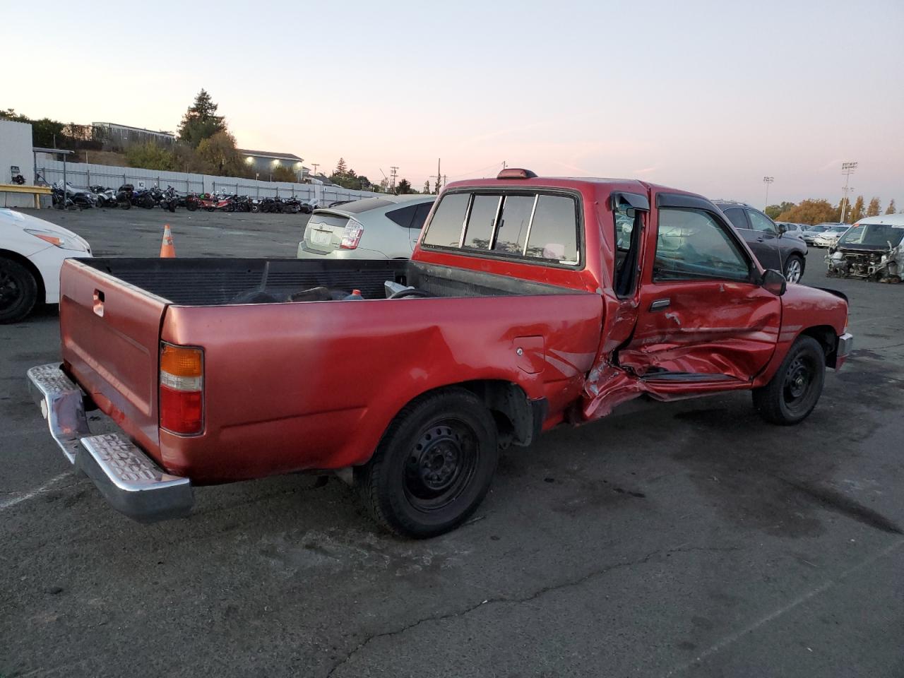 Lot #2988719658 1994 TOYOTA PICKUP 1/2