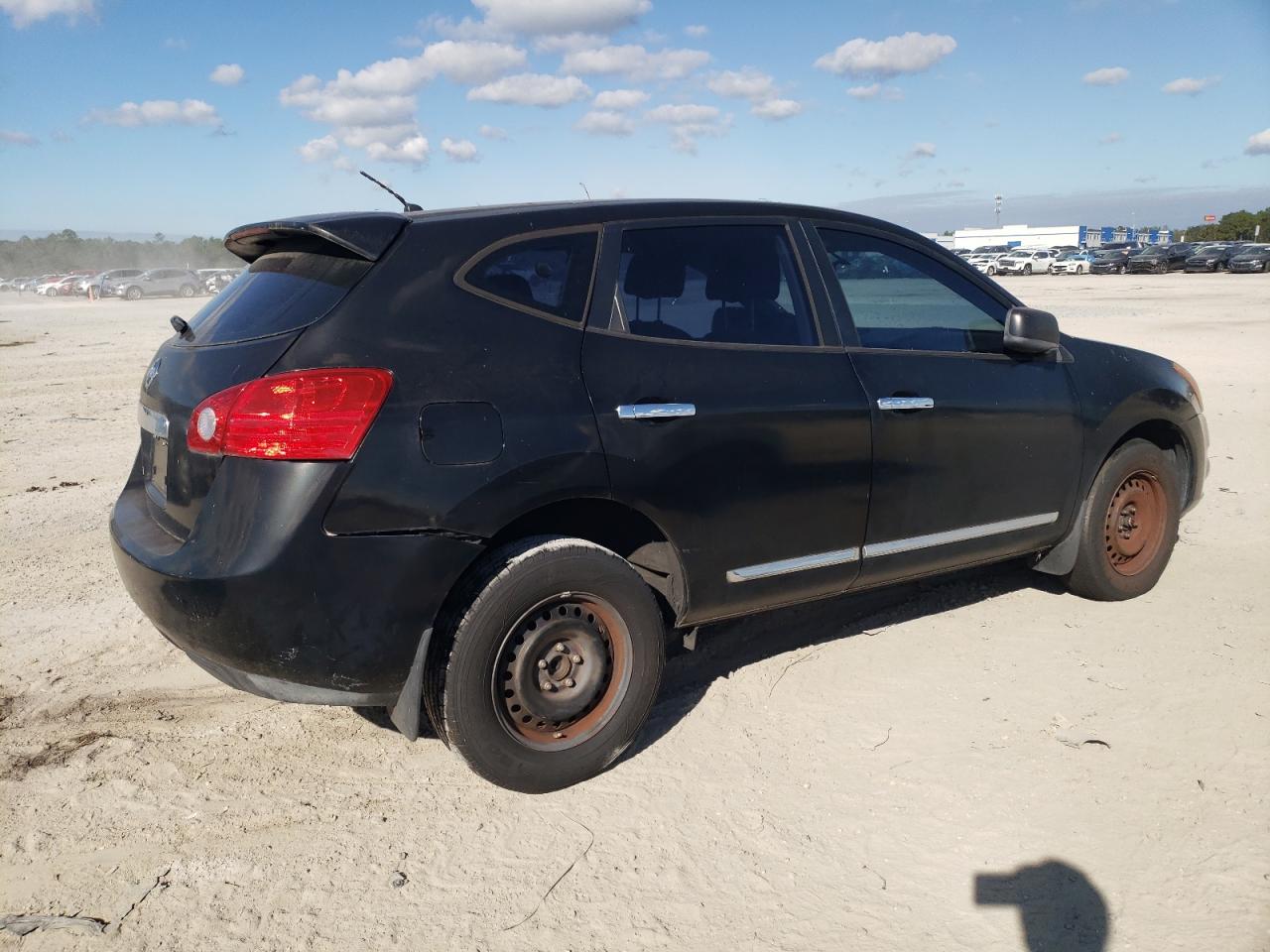 Lot #2986609247 2013 NISSAN ROGUE S