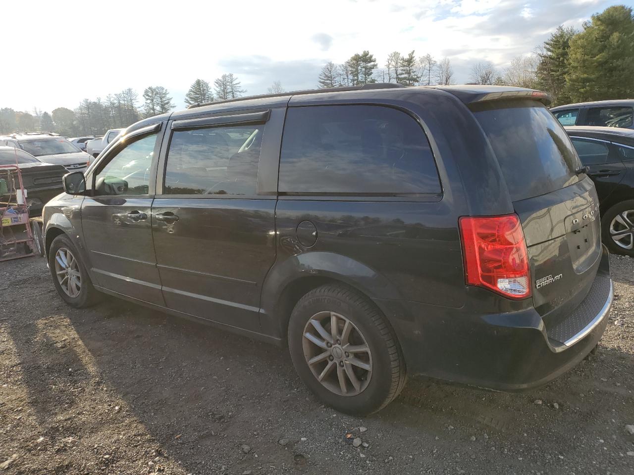 Lot #3020683948 2013 DODGE GRAND CARA