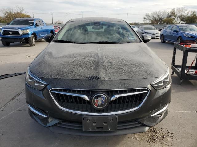 2018 BUICK REGAL ESSE W04GP6SX3J1150780