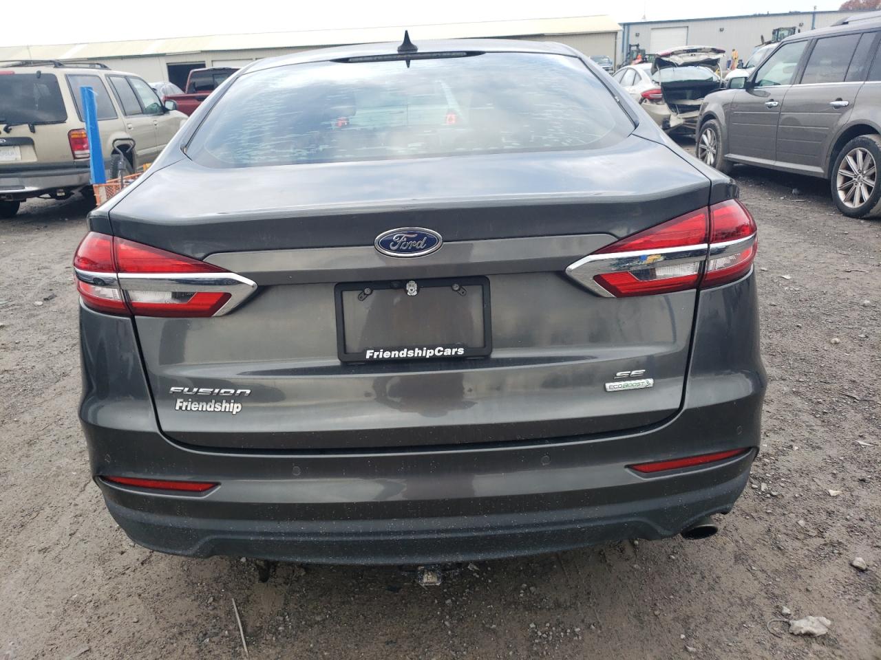 Ford Fusion se 2019