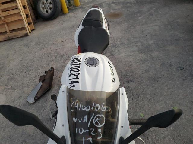 2013 TRIUMPH MOTORCYCLE DAYTONA675 SMTA02YK3DJ585843