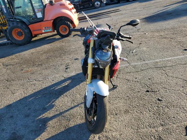 2020 BMW F 900 R WB10K1307LZ691021
