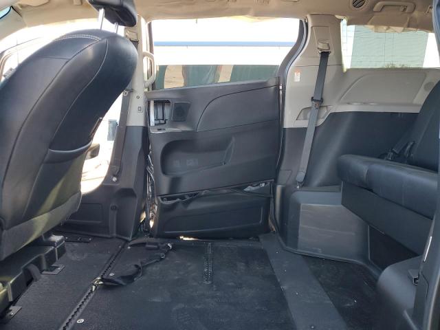 2019 TOYOTA SIENNA SE 5TDXZ3DC9KS978717