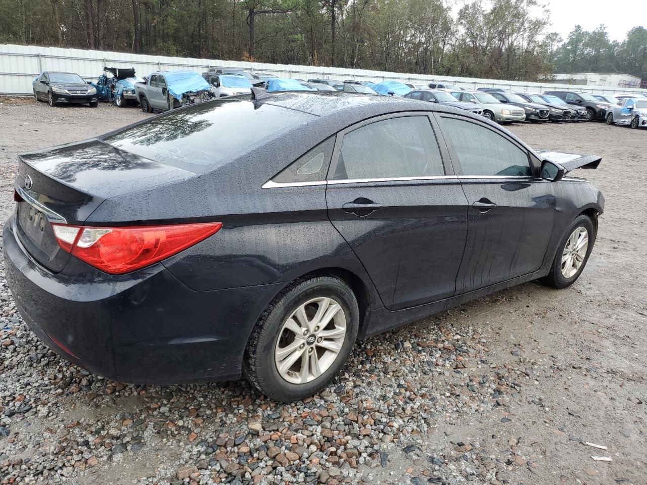 Lot #3034430738 2011 HYUNDAI SONATA GLS