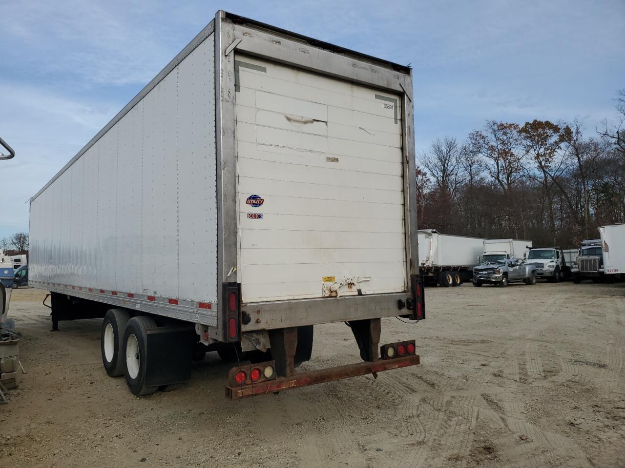 Lot #2996191395 2015 UTILITY TRAILER