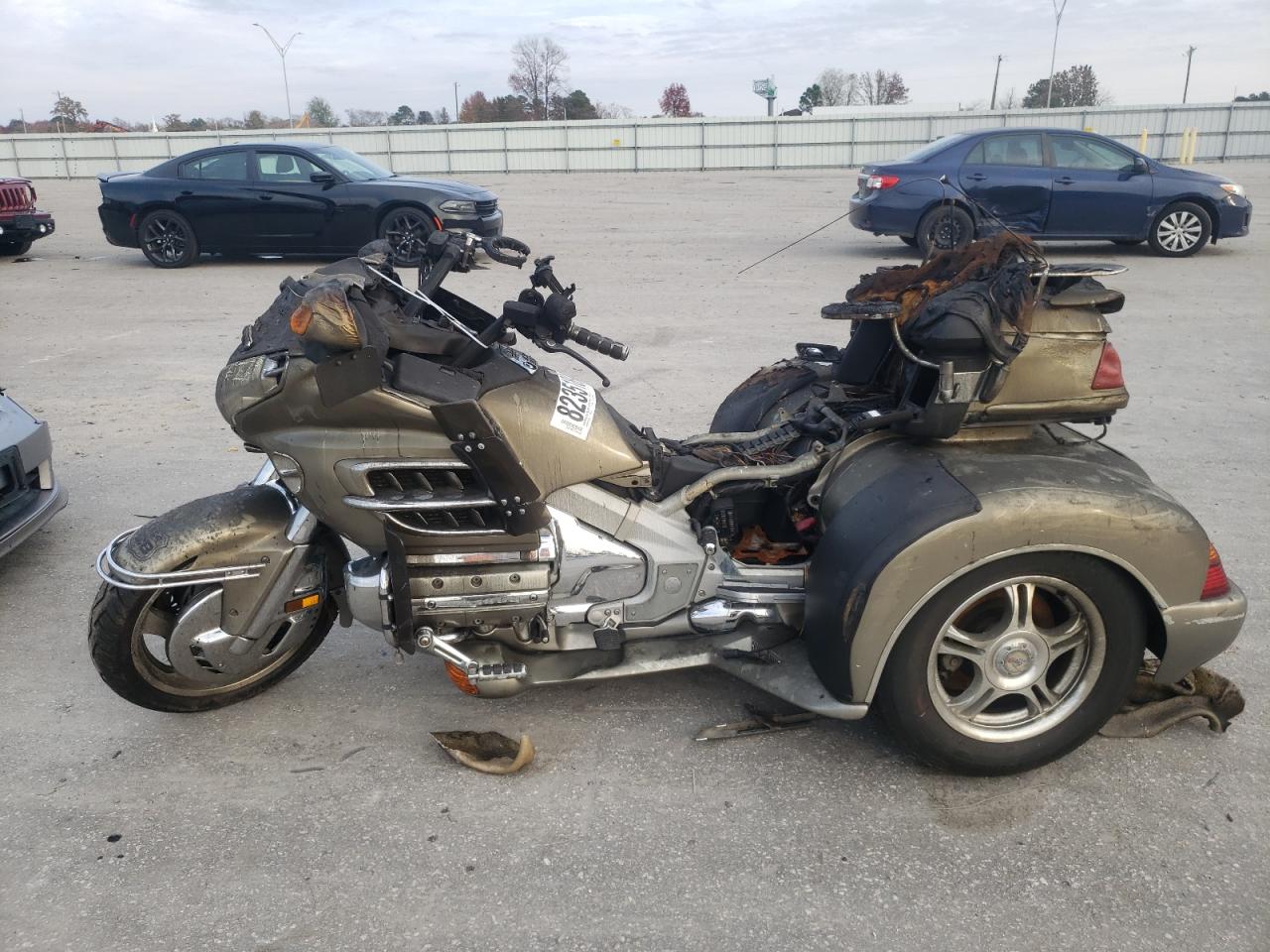 Lot #3034524755 2002 HONDA GL1800