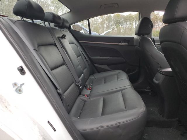 2017 HYUNDAI ELANTRA SE - 5NPD84LFXHH059136