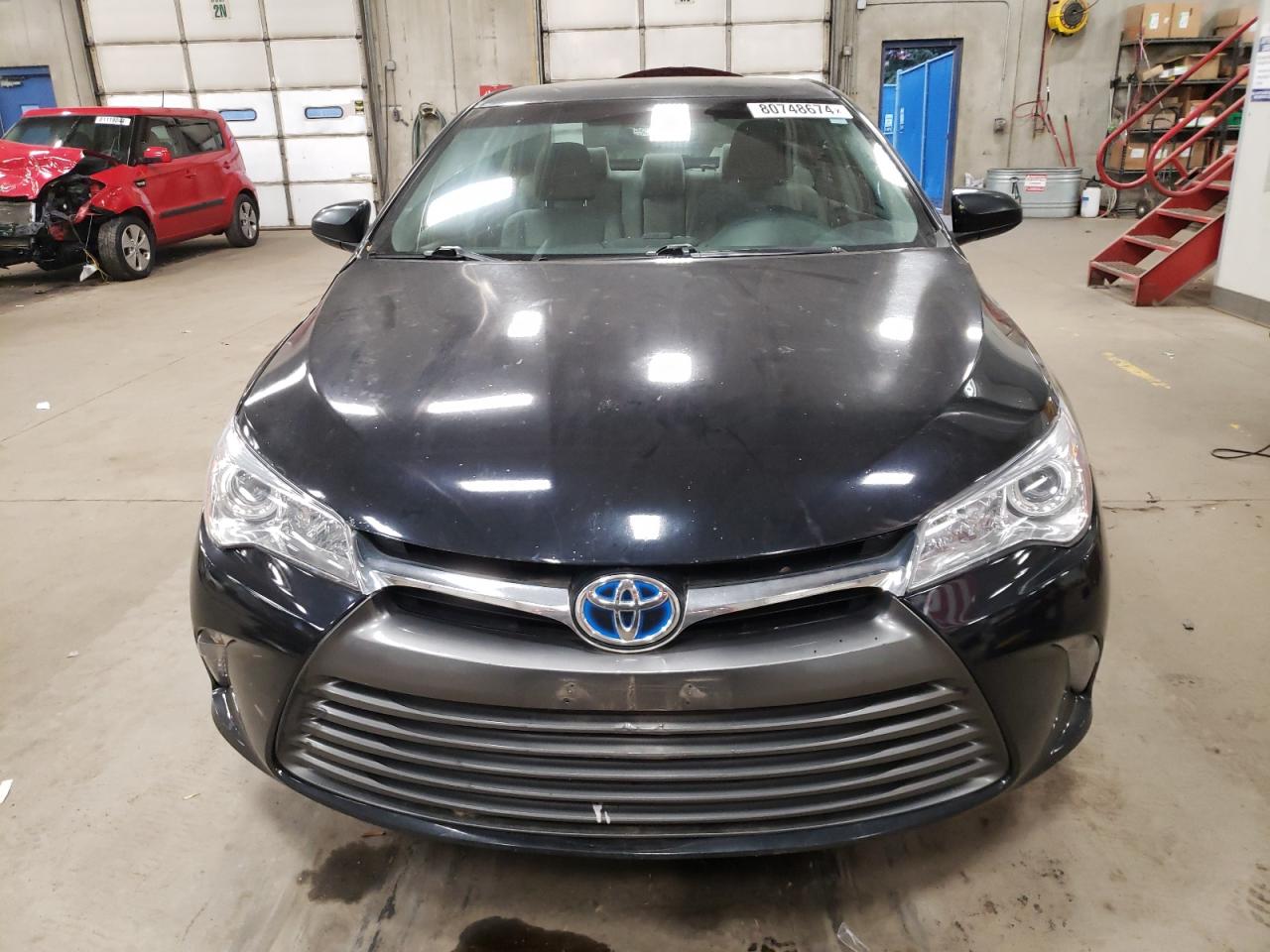 Lot #2988565295 2017 TOYOTA CAMRY HYBR