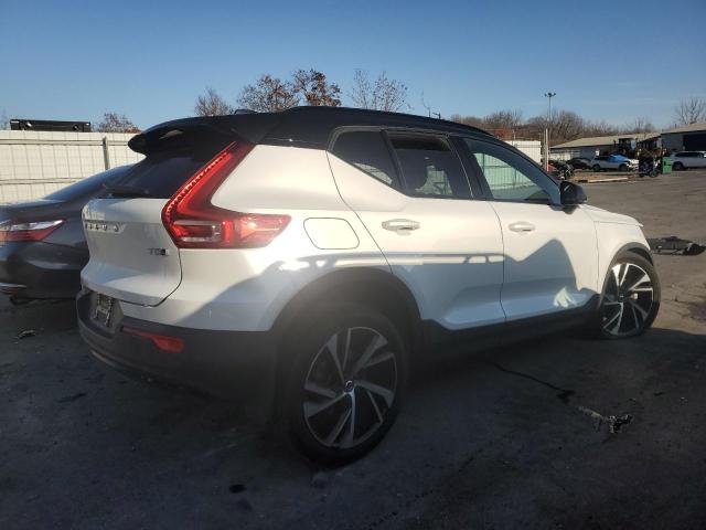 2022 VOLVO XC40 T5 R- - YV4162UM0N2725201
