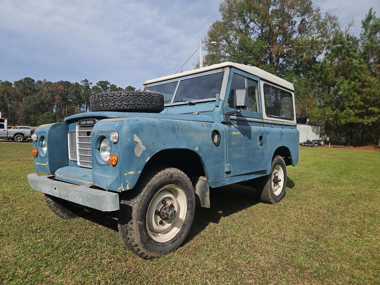 Lot #2989065565 1976 LAND ROVER DEFENDER