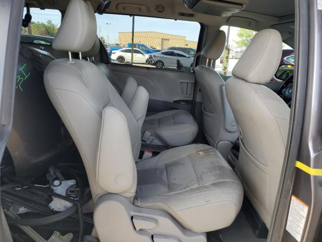 2015 TOYOTA SIENNA XLE - 5TDYK3DC5FS557379