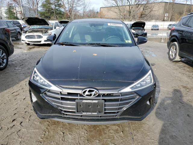 2019 HYUNDAI ELANTRA SE - 5NPD84LFXKH478529