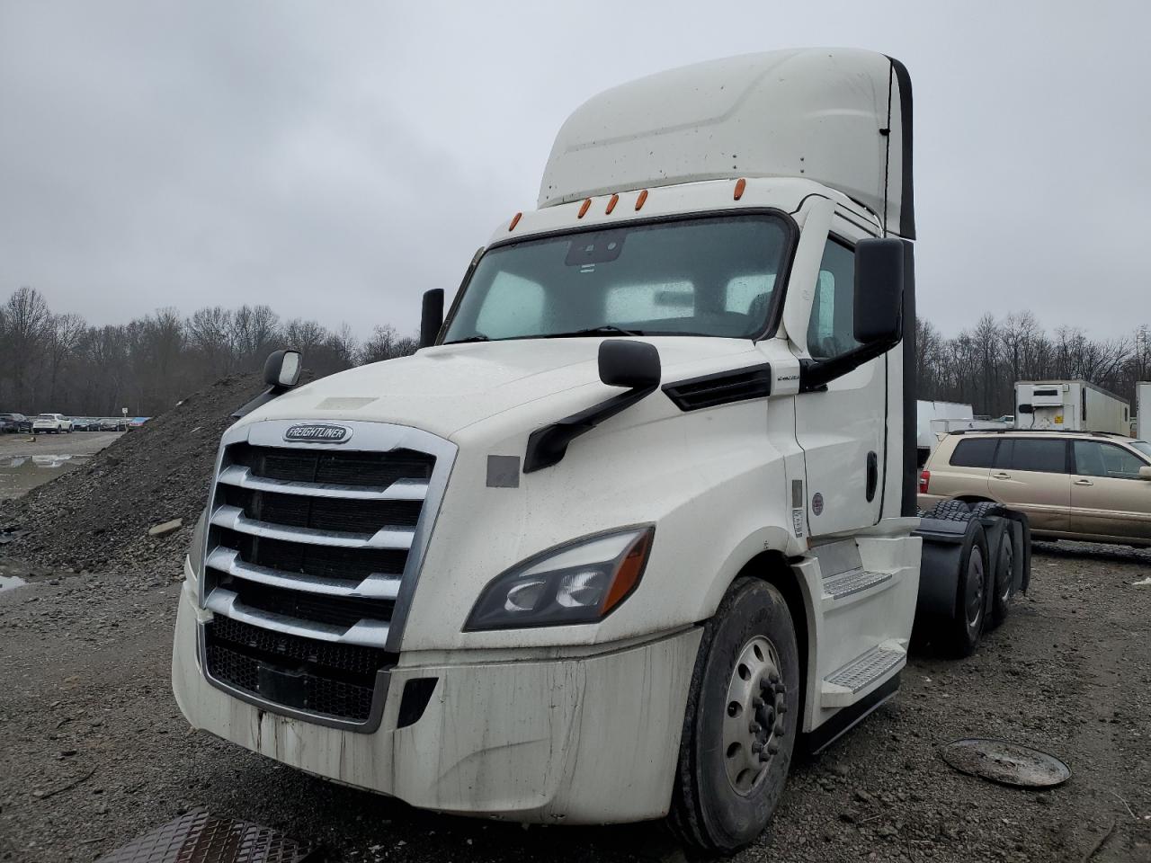 Lot #2986494249 2022 FREIGHTLINER CASCADIA 1