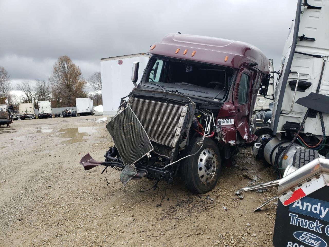 Lot #3052404594 2020 FREIGHTLINER CASCADIA 1