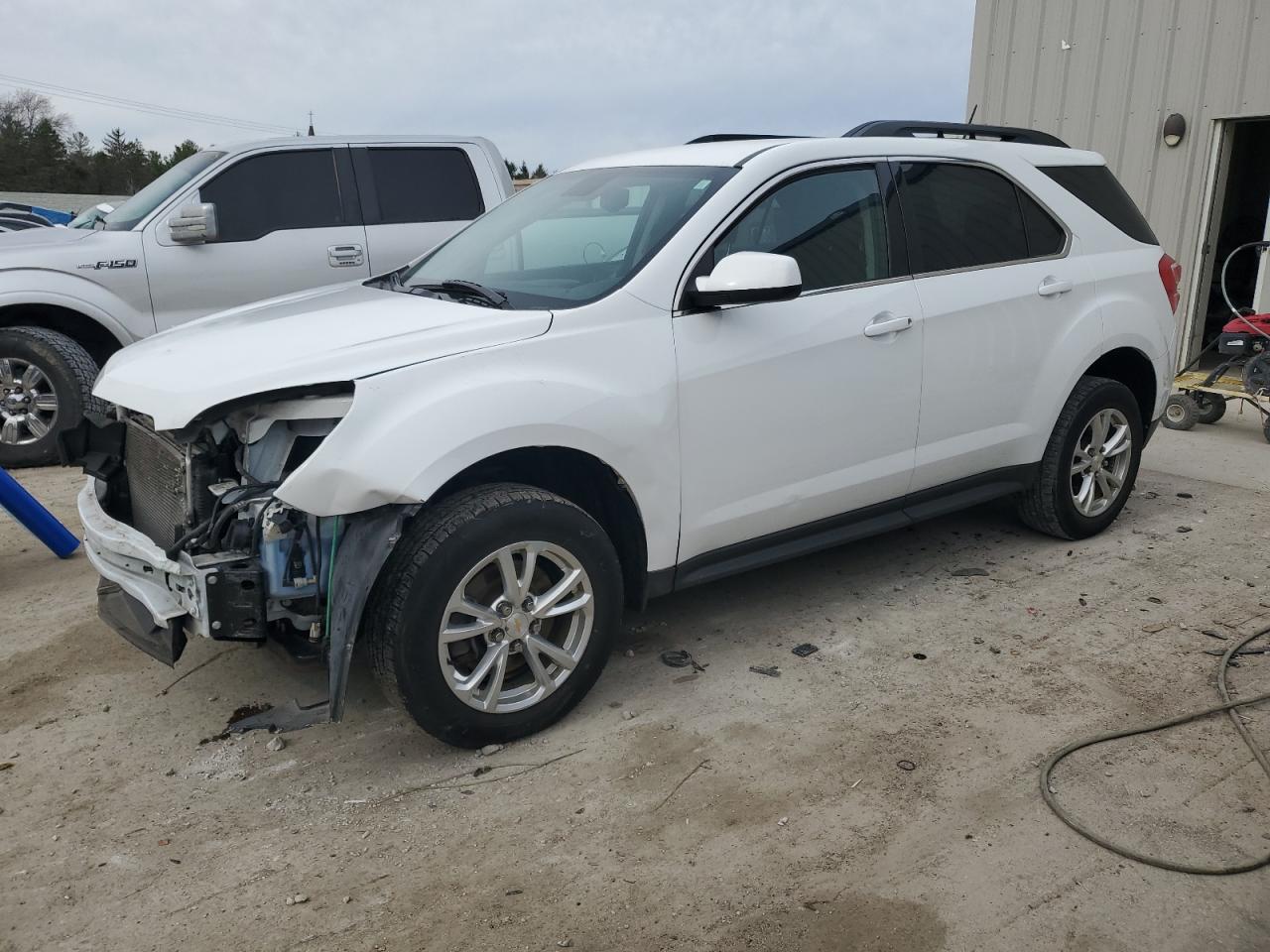  Salvage Chevrolet Equinox