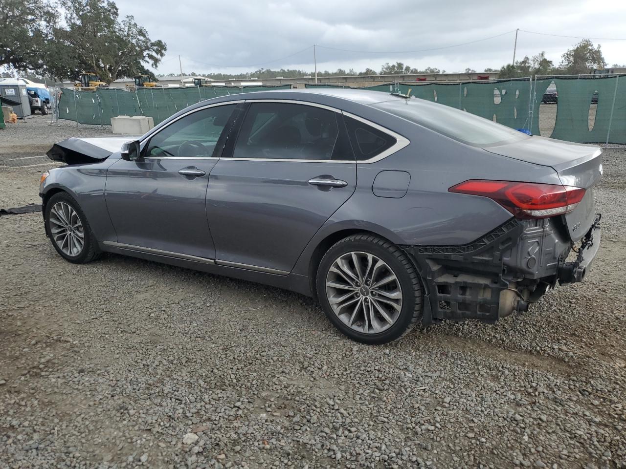 Lot #3034289062 2015 HYUNDAI GENESIS 3.