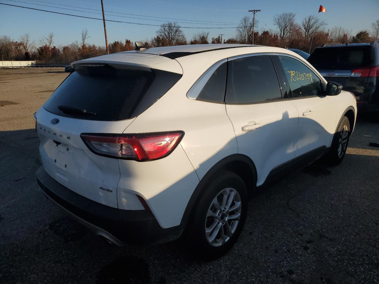 Lot #2961728960 2022 FORD ESCAPE SE