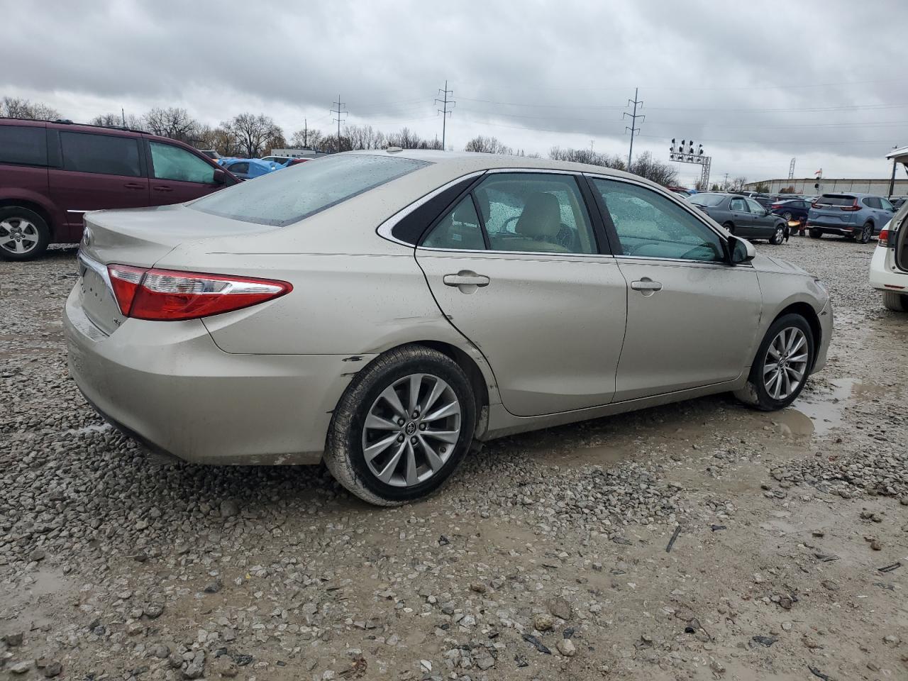 Lot #3027009850 2015 TOYOTA CAMRY LE