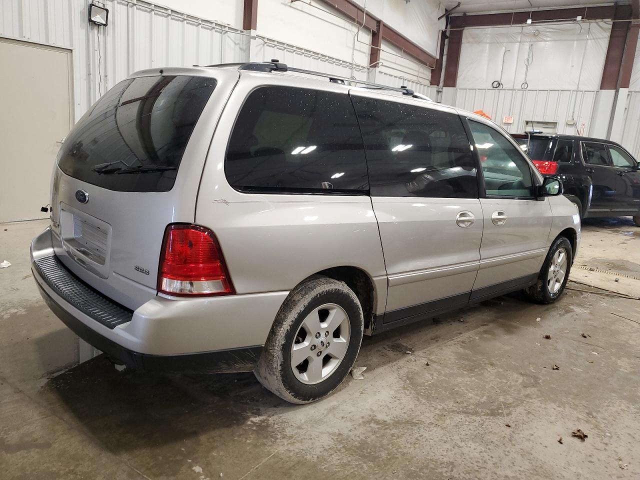 Lot #2991779279 2005 FORD FREESTAR S