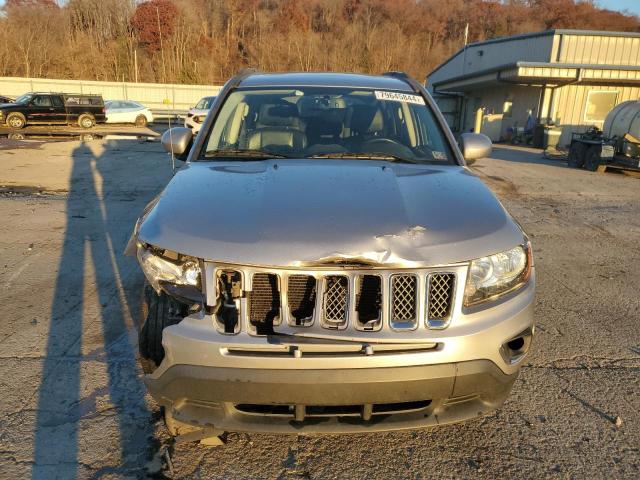 VIN 1C4NJDEB4GD663790 2016 JEEP COMPASS no.5