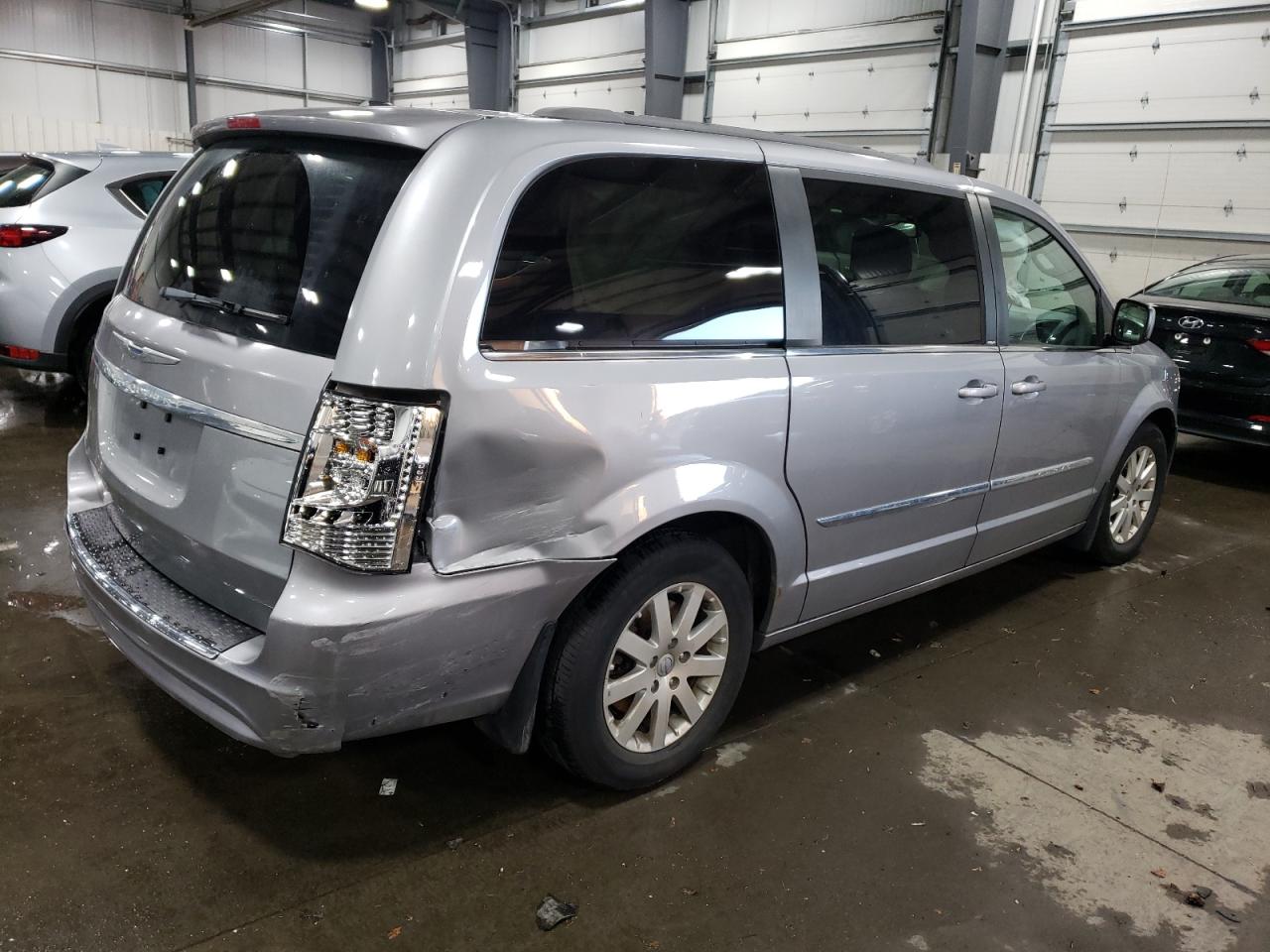 Lot #2986762215 2014 CHRYSLER TOWN & COU