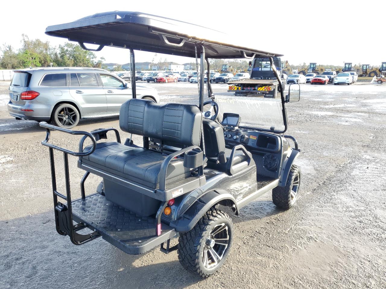 Lot #3030218144 2023 HDKP GOLF CART