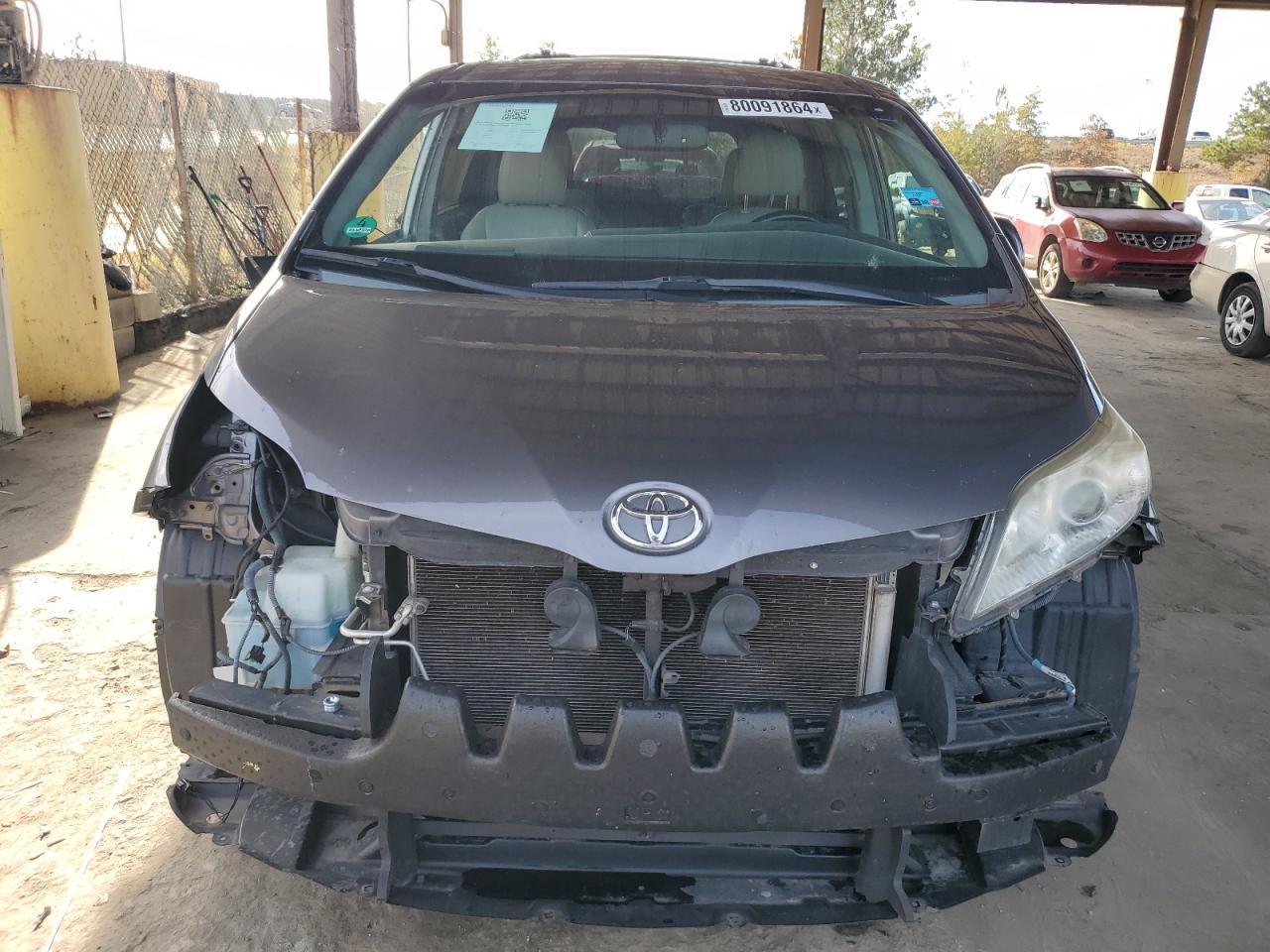 Lot #2986737185 2015 TOYOTA SIENNA XLE