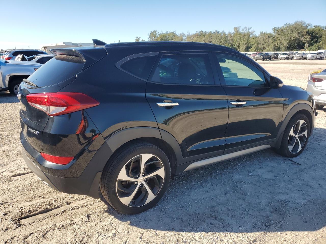 Lot #2991308097 2017 HYUNDAI TUCSON LIM