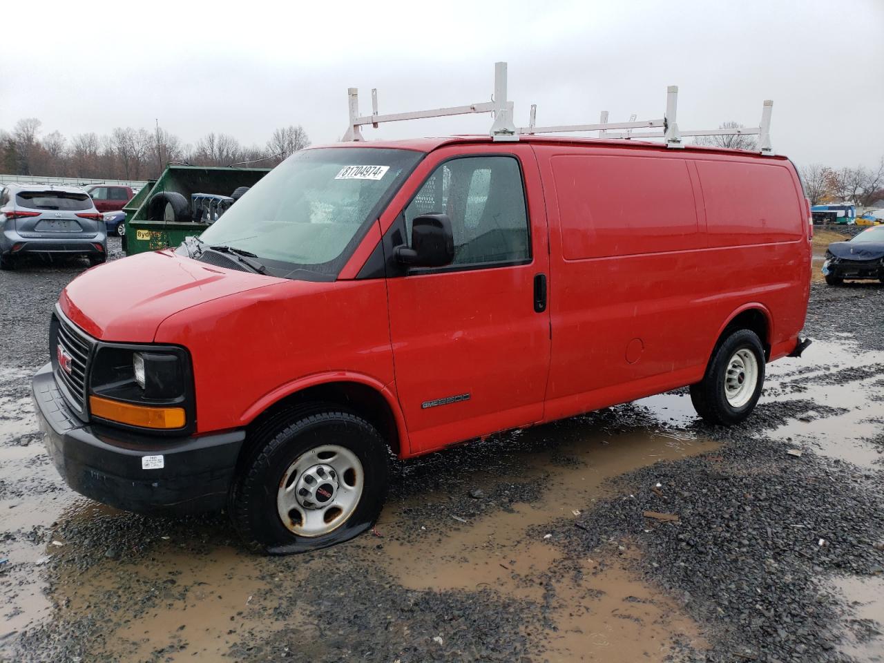 Lot #3029641075 2004 GMC SAVANA G25