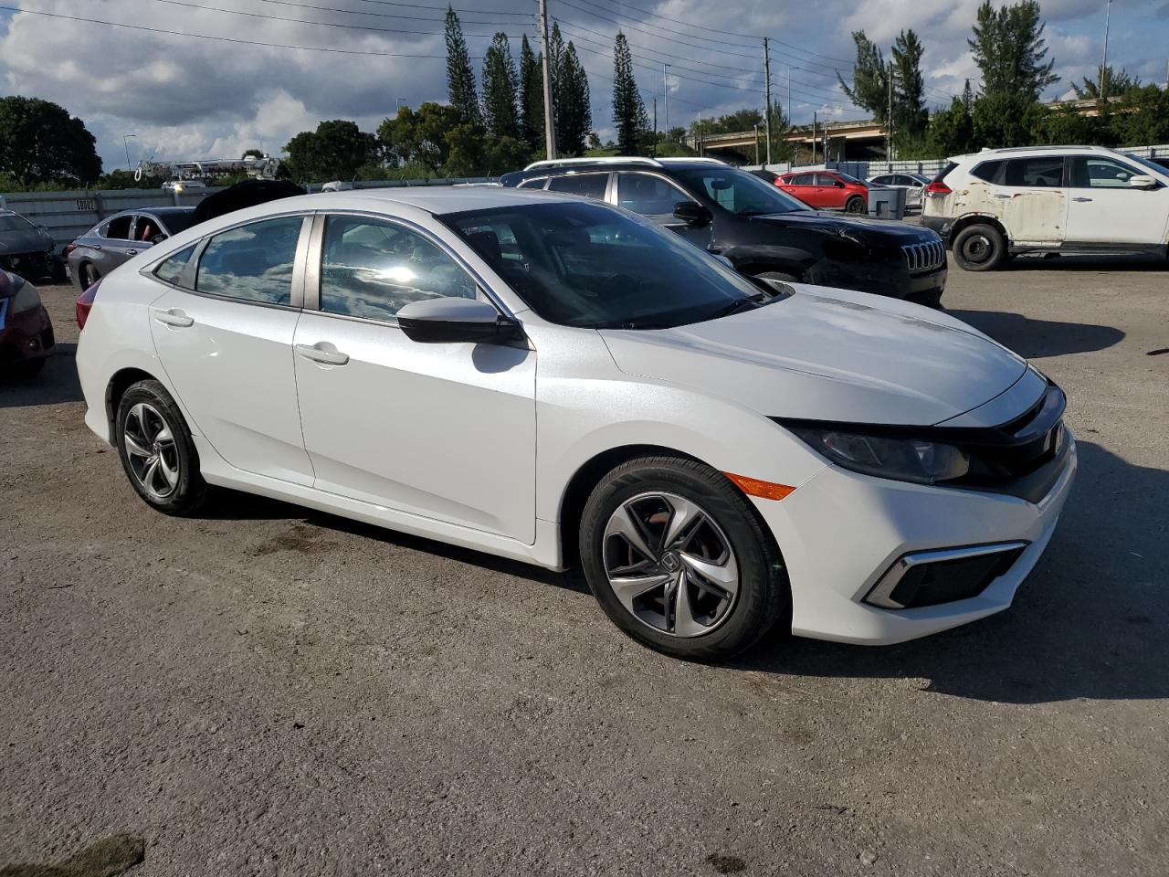 Lot #2979187976 2020 HONDA CIVIC LX