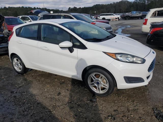 VIN 3FADP4EJ3JM122068 2018 FORD FIESTA no.4