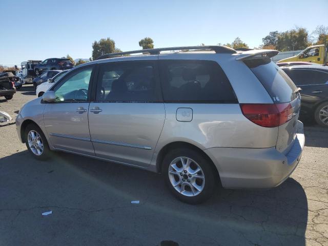 TOYOTA SIENNA XLE 2005 silver  gas 5TDZA22C95S222662 photo #3