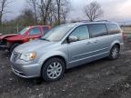 CHRYSLER TOWN & COU photo