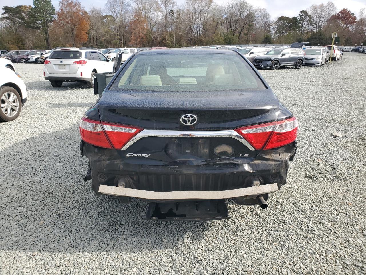 Lot #2961803956 2015 TOYOTA CAMRY LE