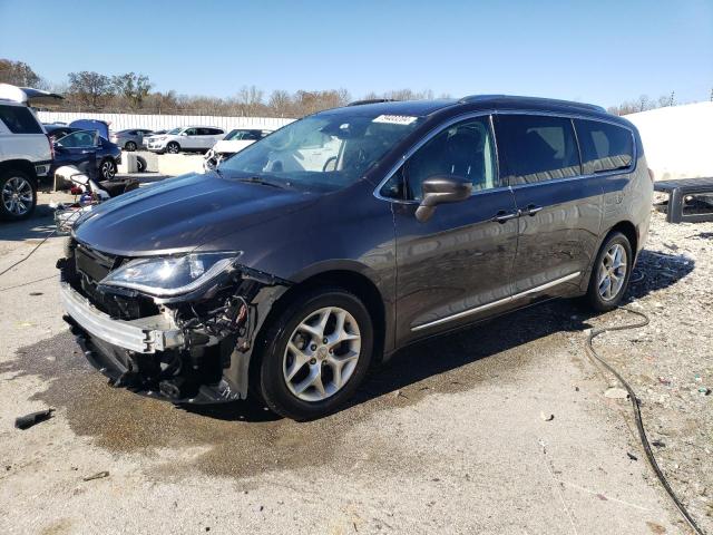 2017 CHRYSLER PACIFICA T - 2C4RC1EG4HR796909