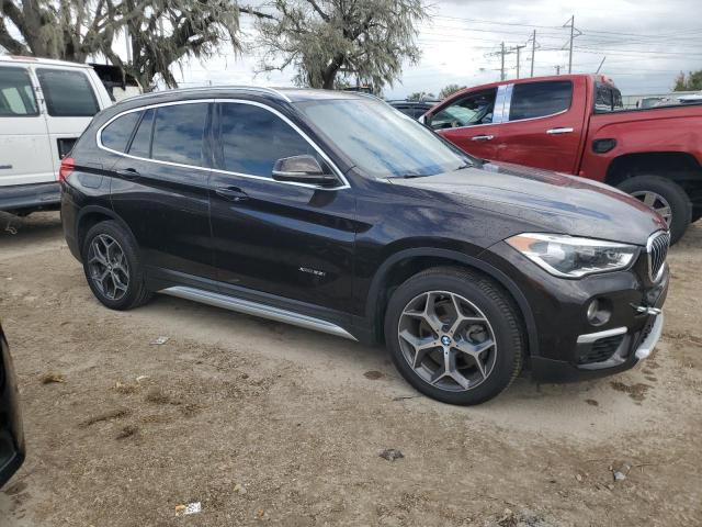 VIN WBXHT3C32H5F86223 2017 BMW X1 no.4