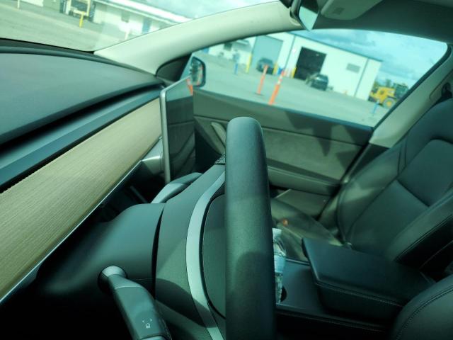 2021 TESLA MODEL Y - 5YJYGDEE1MF233600
